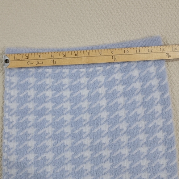 Haute Monde Blue and White Houndstooth Knit Skirt Size Small - Picture 7 of 12